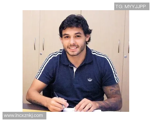 双子座男足球明星有哪些值得关注的代表人物和他们的成就分析